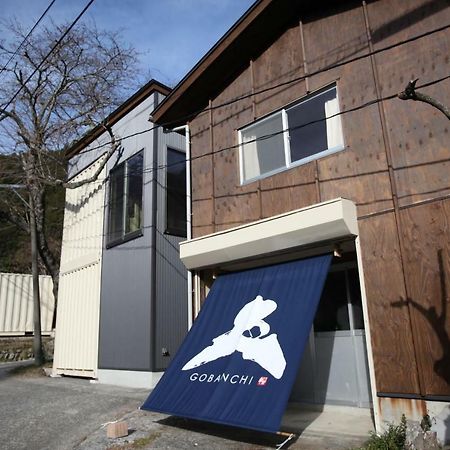 山の中の一棟貸切宿 五番地 Nambu (Yamanashi) 외부 사진