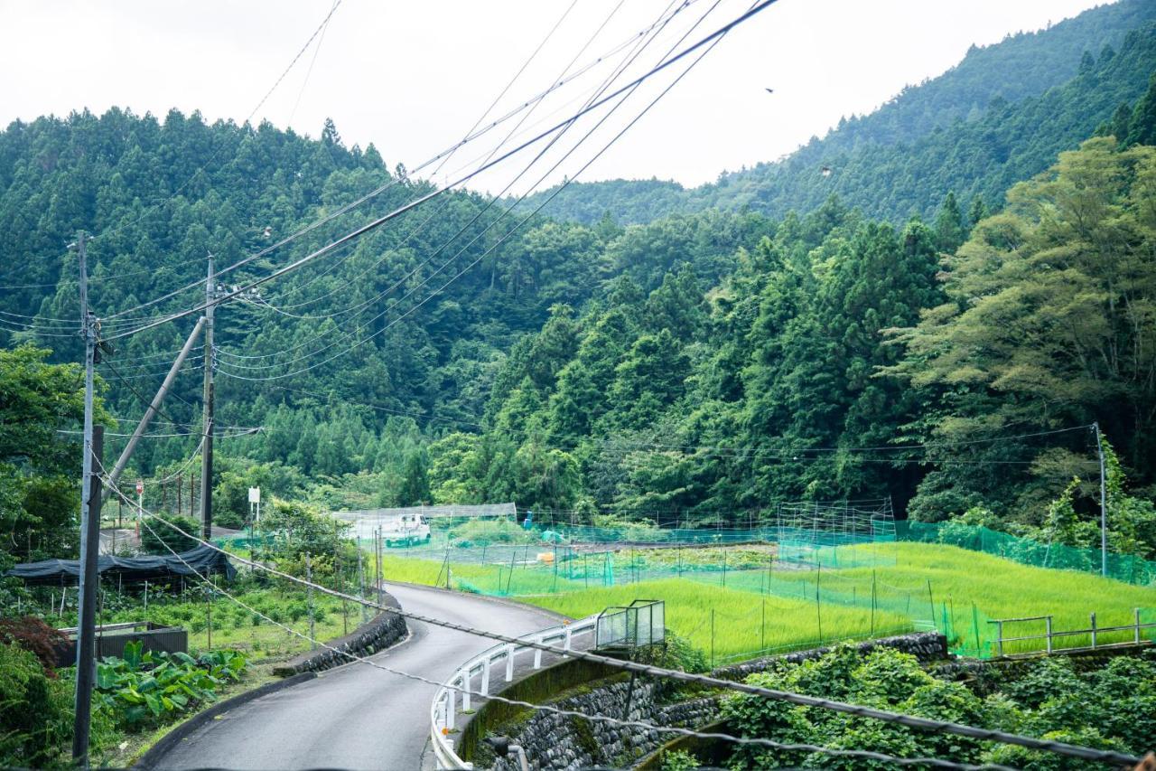 山の中の一棟貸切宿 五番地 Nambu (Yamanashi) 외부 사진