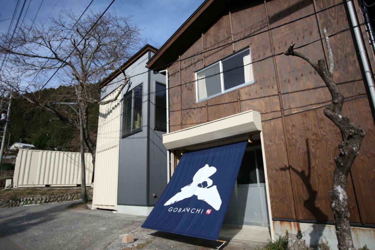 山の中の一棟貸切宿 五番地 Nambu (Yamanashi) 외부 사진